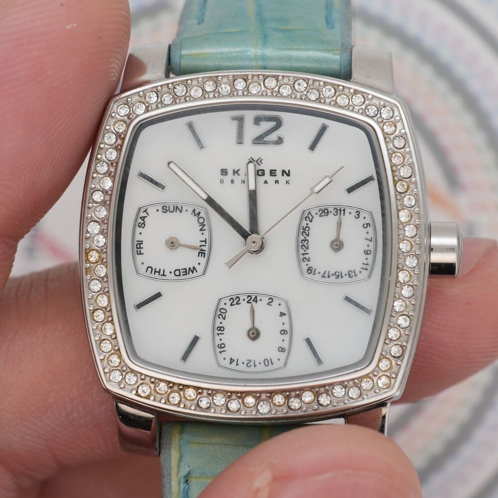 Skagen Denmark 558SSLI8A Watch Swarovski Crystal Bezel Square Case 25mm Quartz - Picture 3 of 10